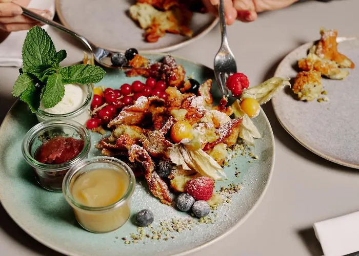 Seehotel Villago 호텔